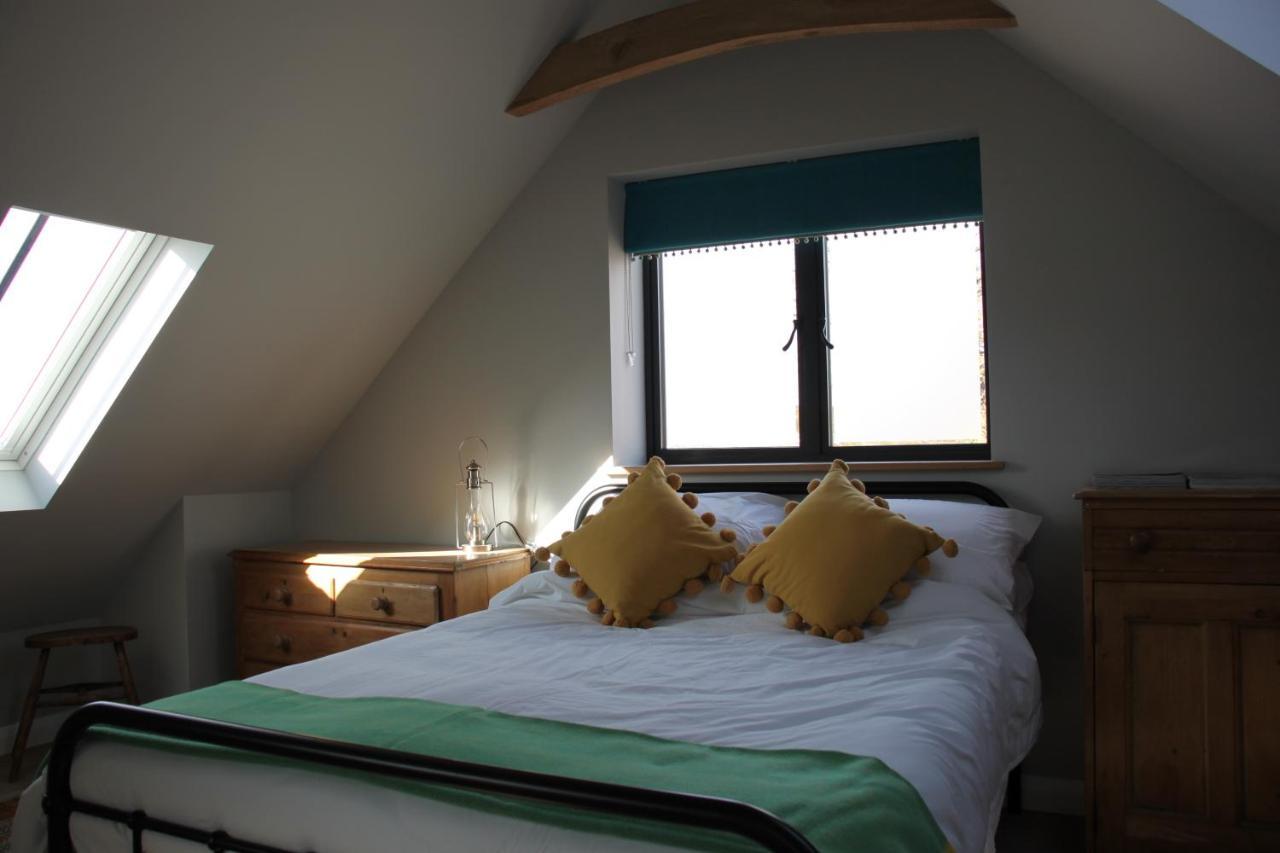Вилла Charming And Luxury Retreats On Our Farm Биллингсхерст Экстерьер фото